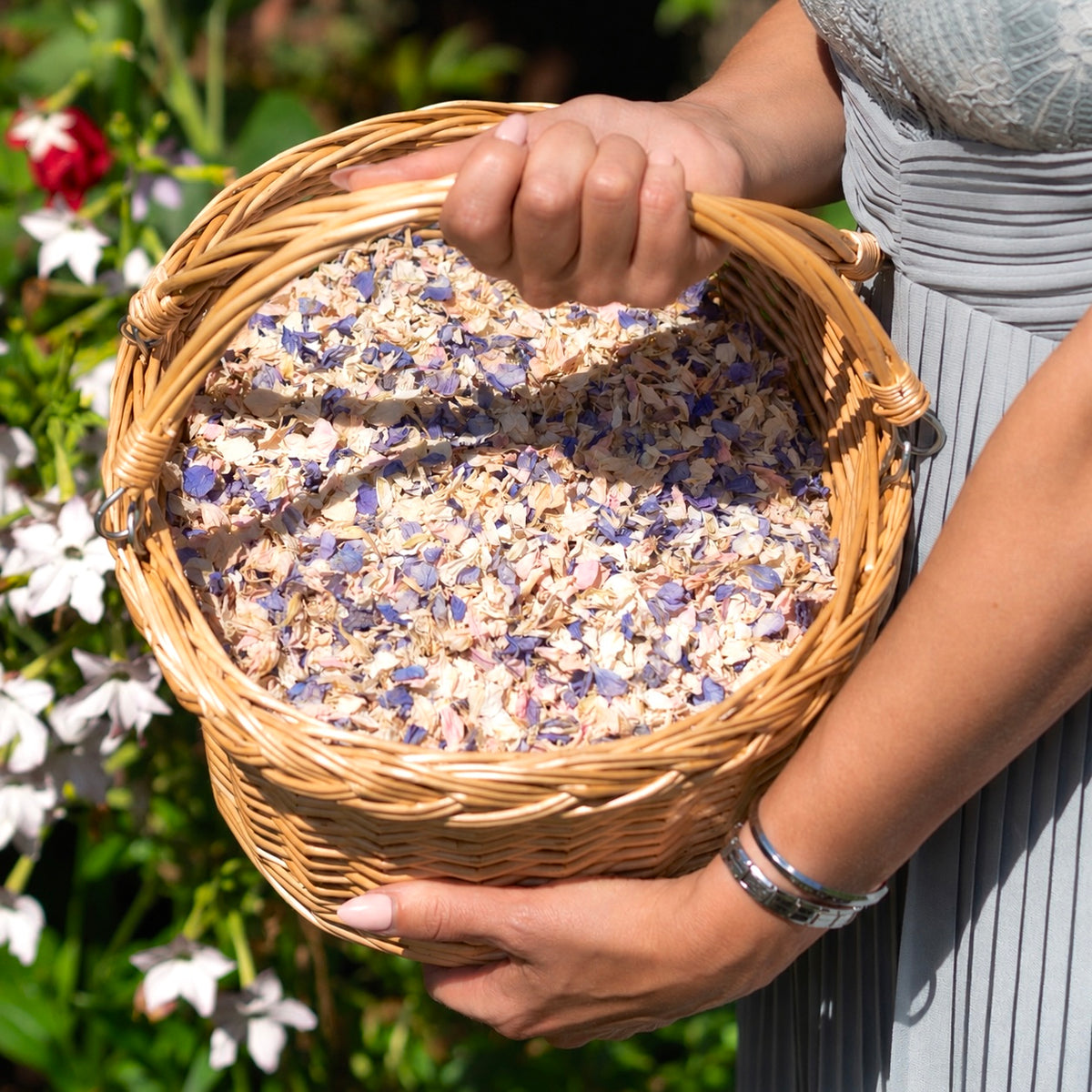 Summer Meadow Confetti Basket (50-60 handfuls)